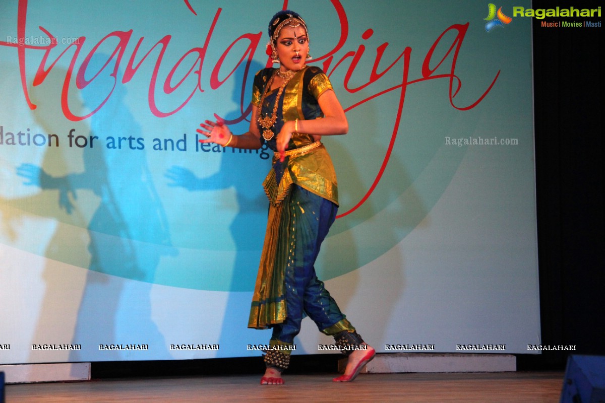 Bharatanatyam by Akhila Kovvuri at Telugu University Auditorium, Hyderabad 