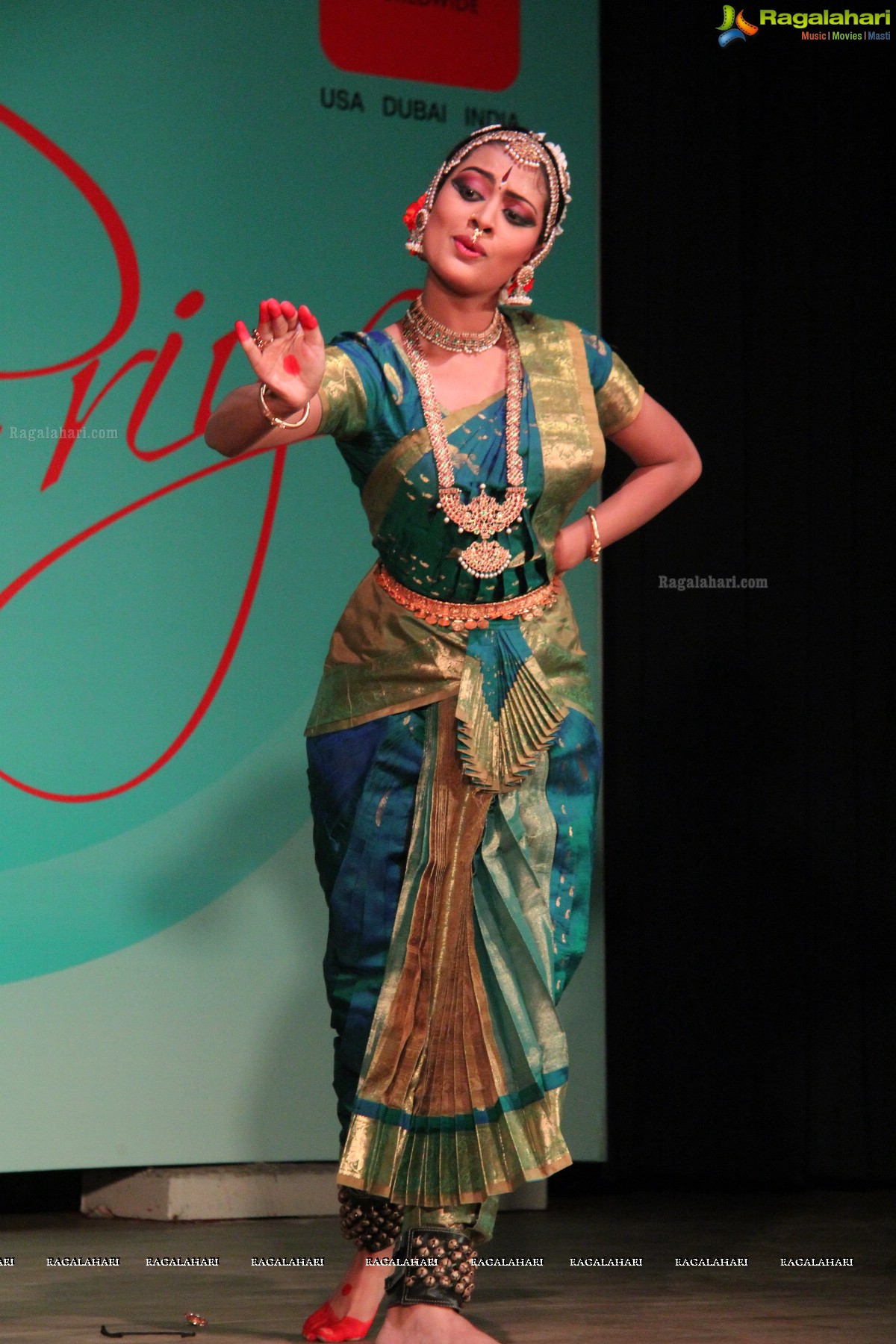 Bharatanatyam by Akhila Kovvuri at Telugu University Auditorium, Hyderabad 