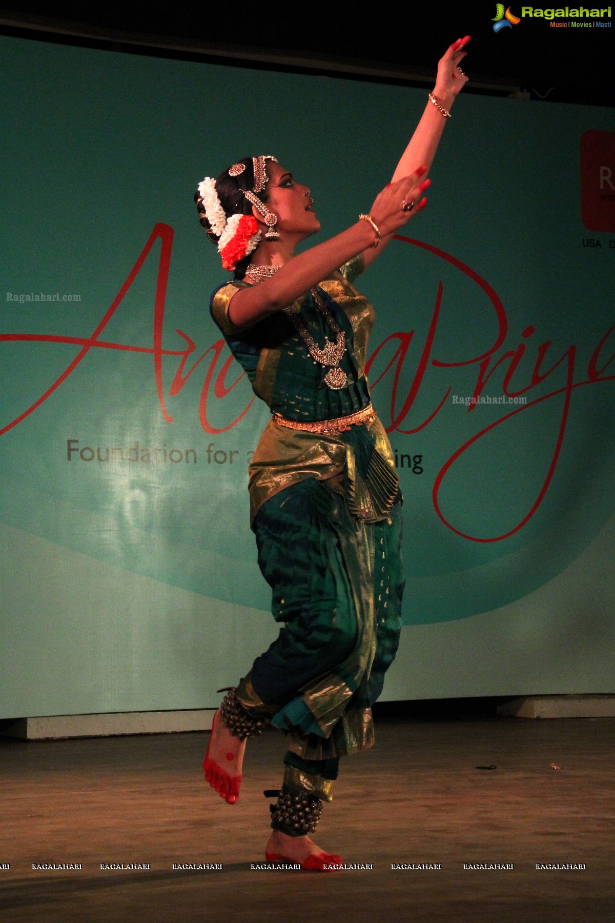 Bharatanatyam by Akhila Kovvuri at Telugu University Auditorium, Hyderabad 