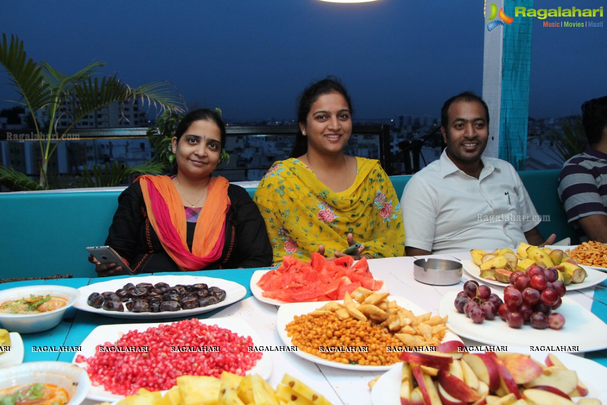Maharaja Designer's Iftar Party 2014 at Silver Salt, Hyderabad