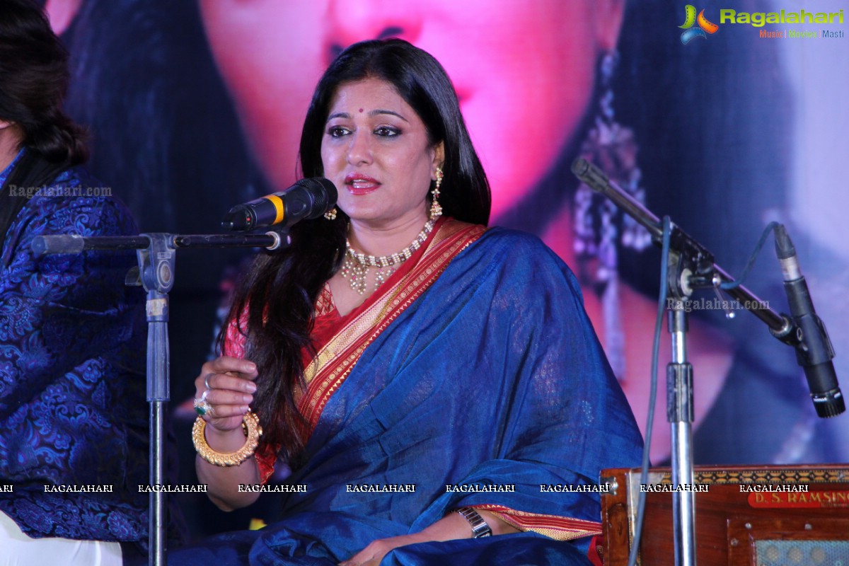 Jhankar 2014 'Roop Sunali Nite'