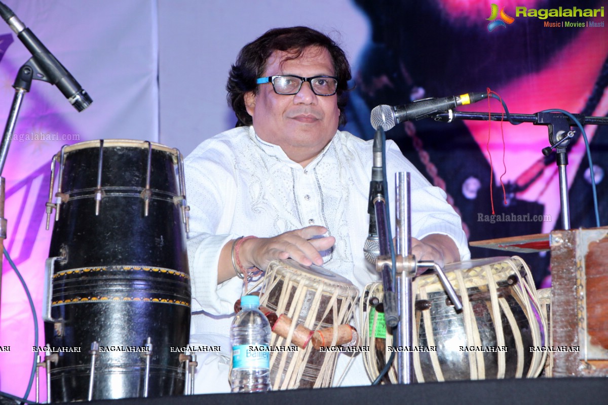 Jhankar 2014 'Roop Sunali Nite'