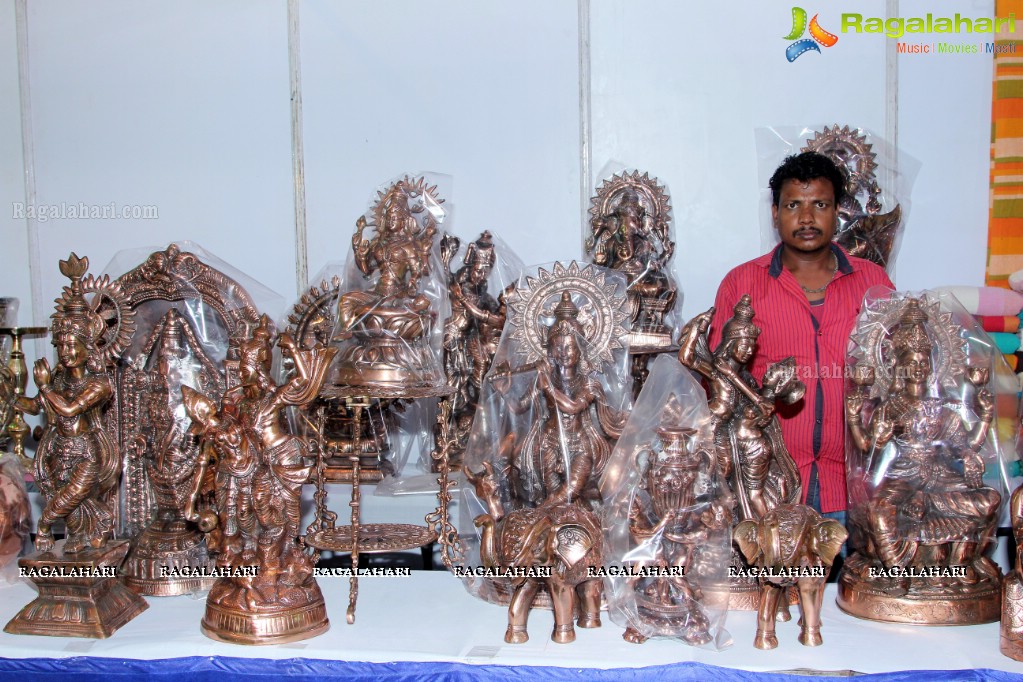 Lepakshi Handicrafts And Handlooms Exhibition (July 2014)