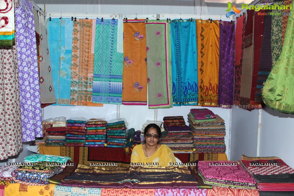 Lepakshi Handicrafts And Handlooms Exhibition (July 2014)