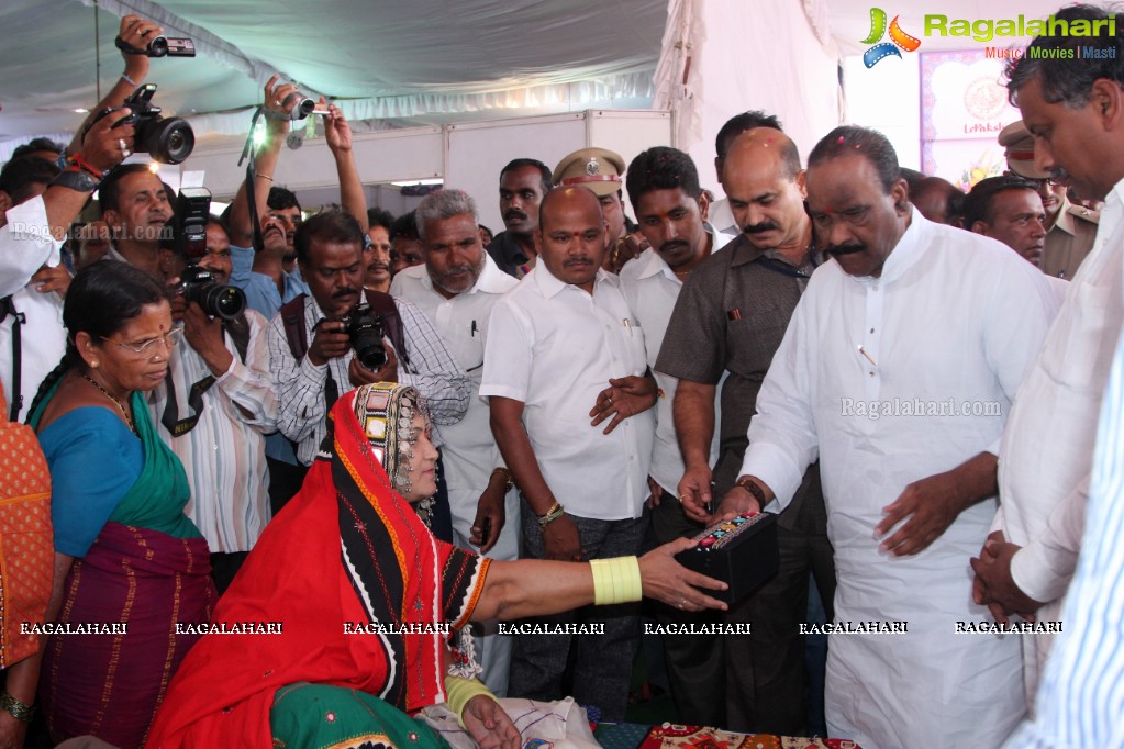 Lepakshi Handicrafts And Handlooms Exhibition (July 2014)