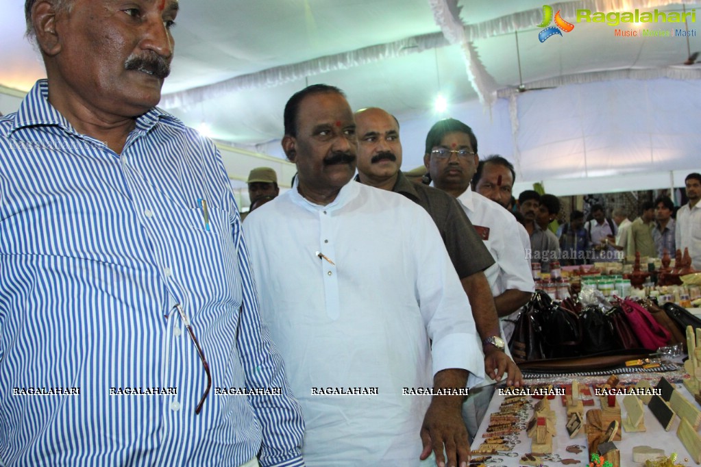 Lepakshi Handicrafts And Handlooms Exhibition (July 2014)