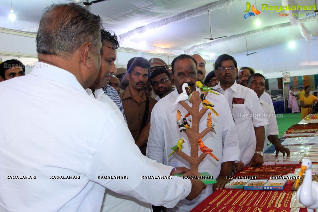 Lepakshi Handicrafts And Handlooms Exhibition (July 2014)