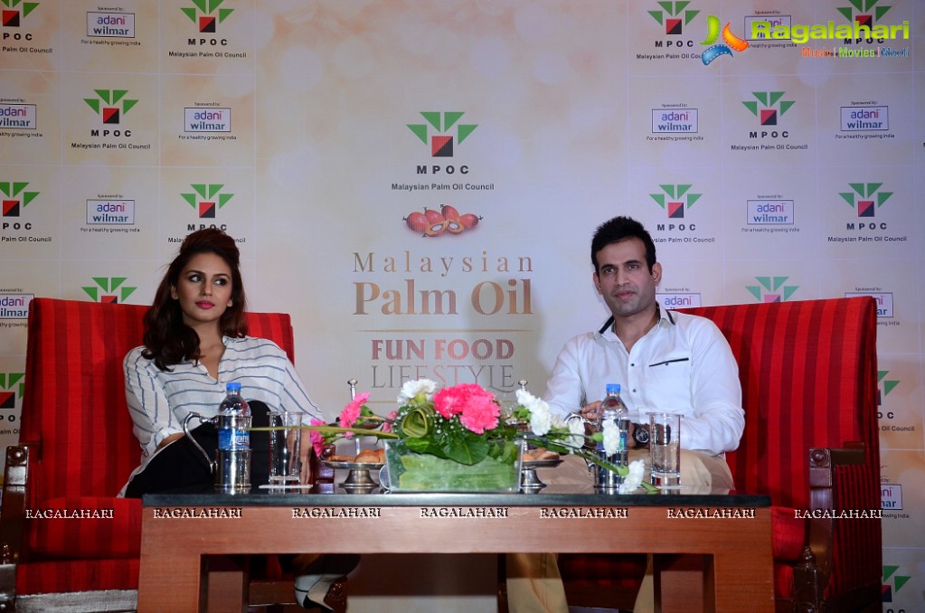 Huma Qureshi and Irfan Pathan at the Malaysian Palm Oil Event, Mumbai