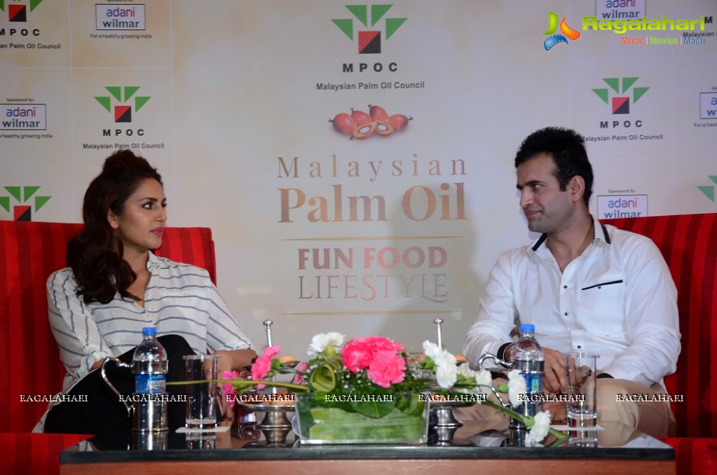 Huma Qureshi and Irfan Pathan at the Malaysian Palm Oil Event, Mumbai