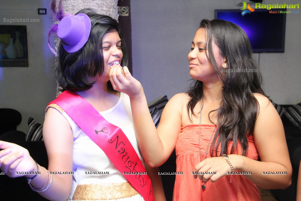 Mallveka Birthday Party 2014 at The Vue Lounge, Hyderabad