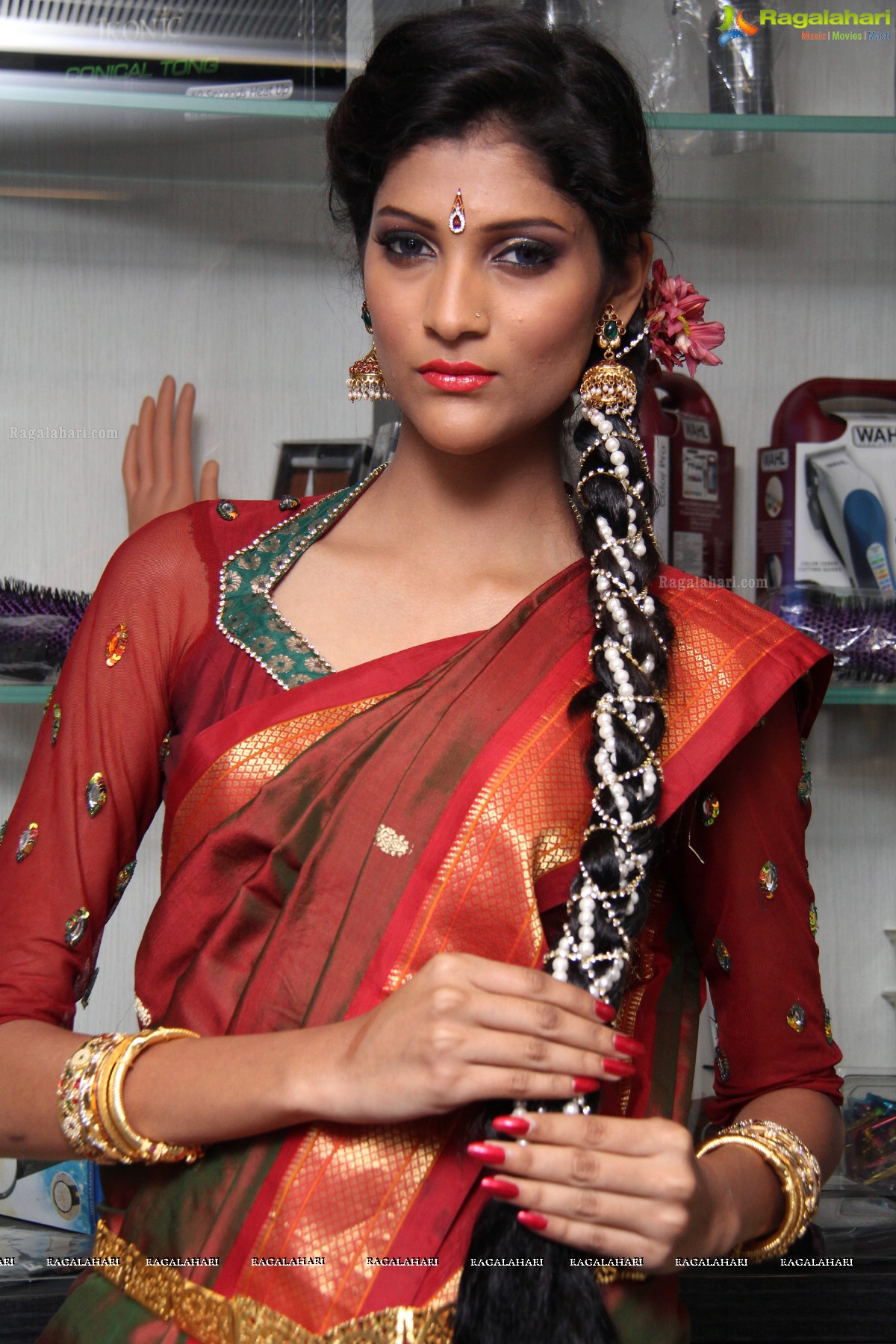 Cherag Bambboat Make-Up Session at Mirrors Spa and Salon, Hyderabad
