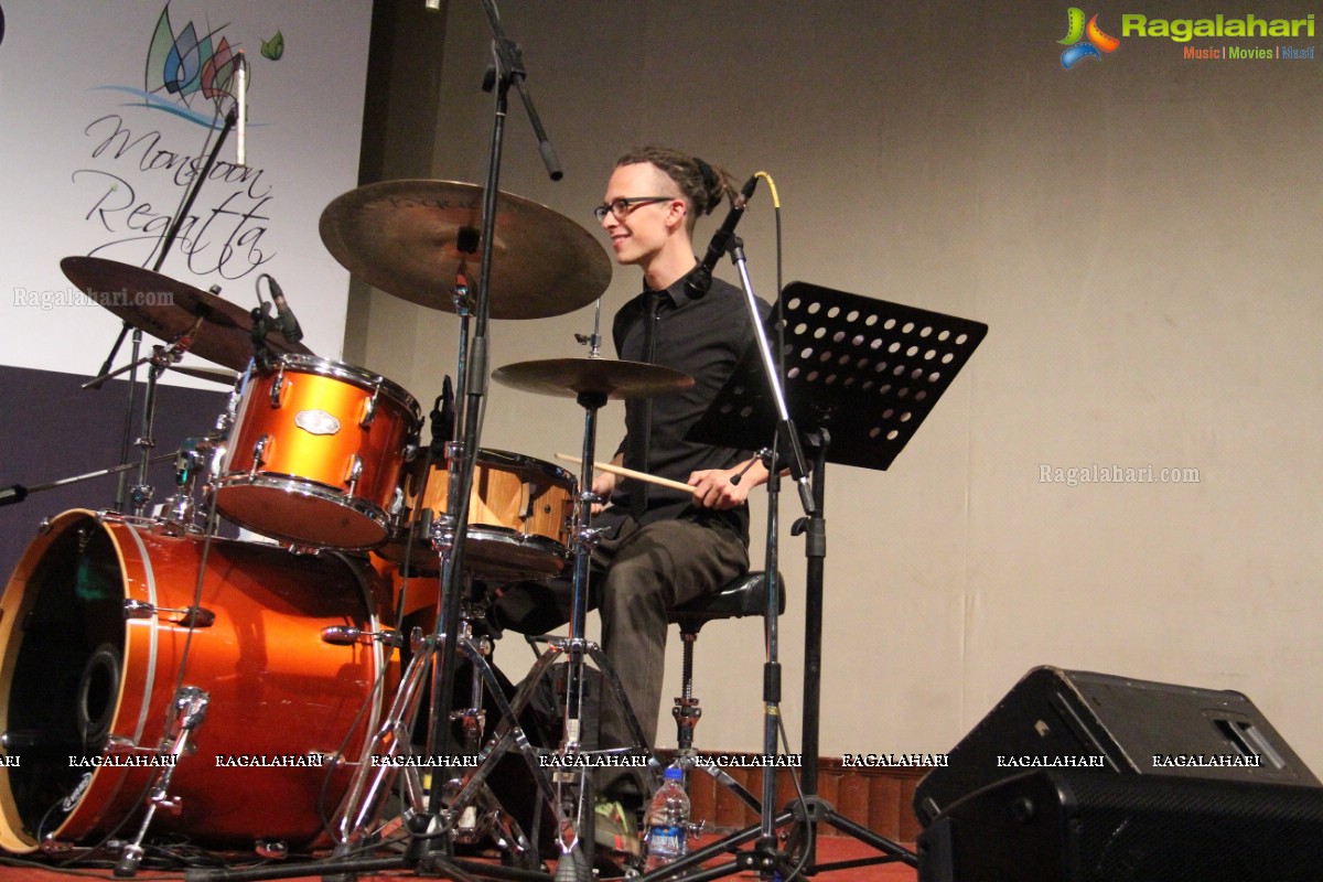 Monsoon Jazz 2014: Concert With The Sharik Hasan Quartet