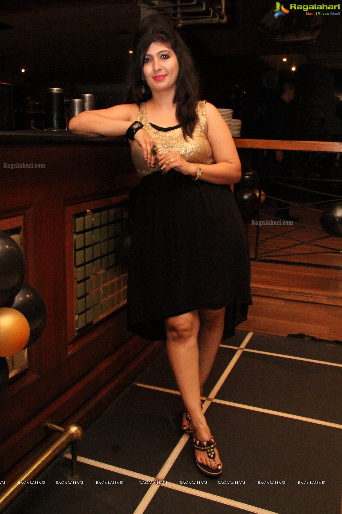 Neha Palan Birthday Bash 2014 at Cuba Libre