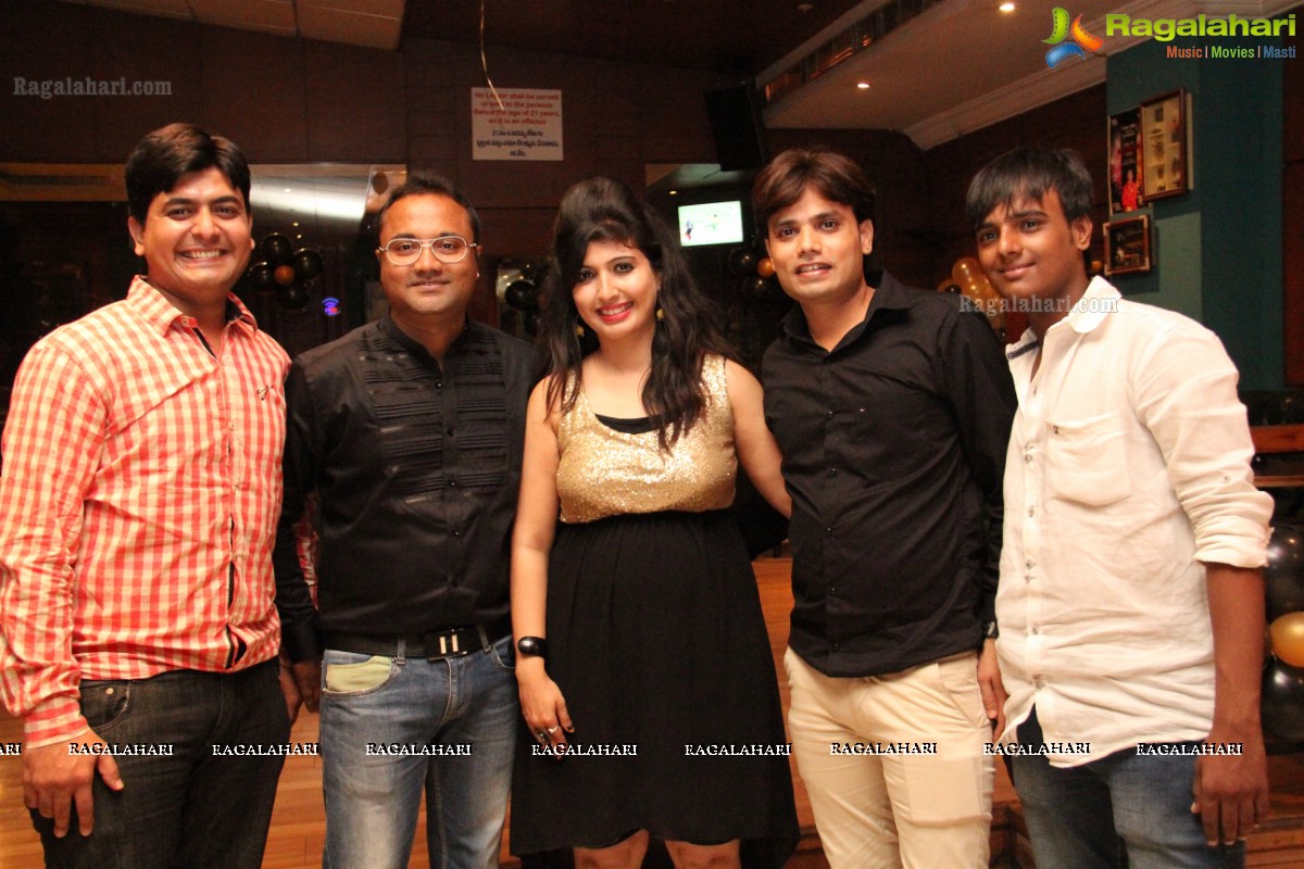 Neha Palan Birthday Bash 2014 at Cuba Libre