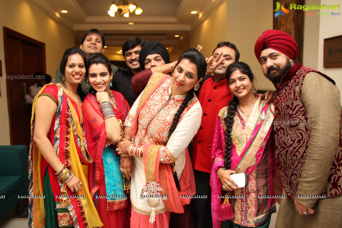 Partyholics Get-Together Party (July 2014) at Katriya Hotel, Hyderabad