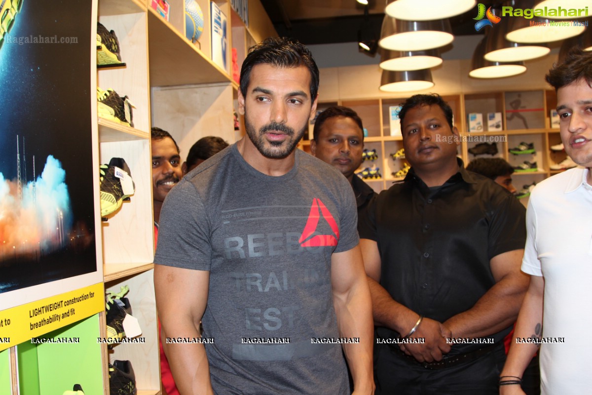 John Abraham at Reebok Zquick Shoes Launch Promotion