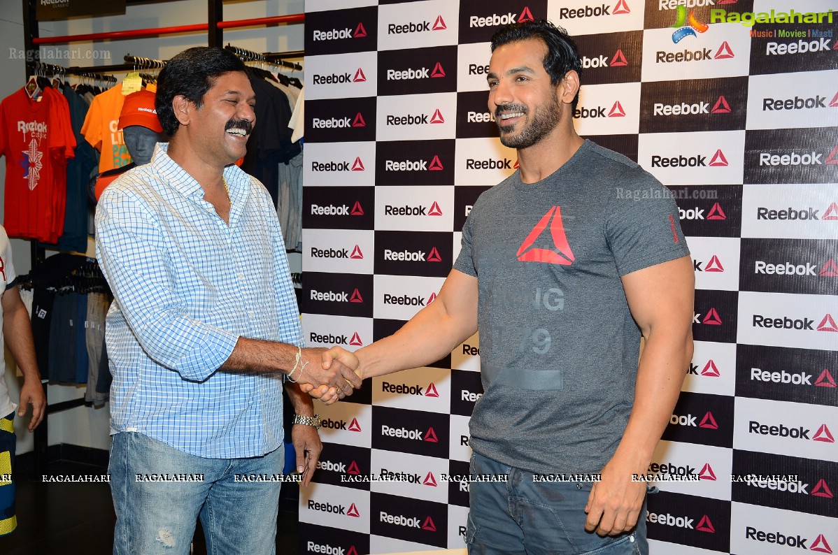 John Abraham at Reebok Zquick Shoes Launch Promotion