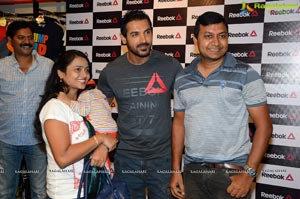 Reebok John Abraham