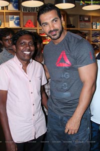 Reebok John Abraham