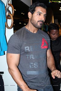 Reebok John Abraham