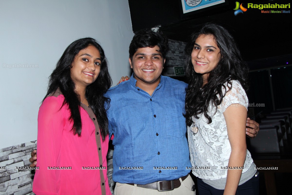 Rishabh Dalmia Birthday Celebrations 2014 at Rain Club, Hyderabad