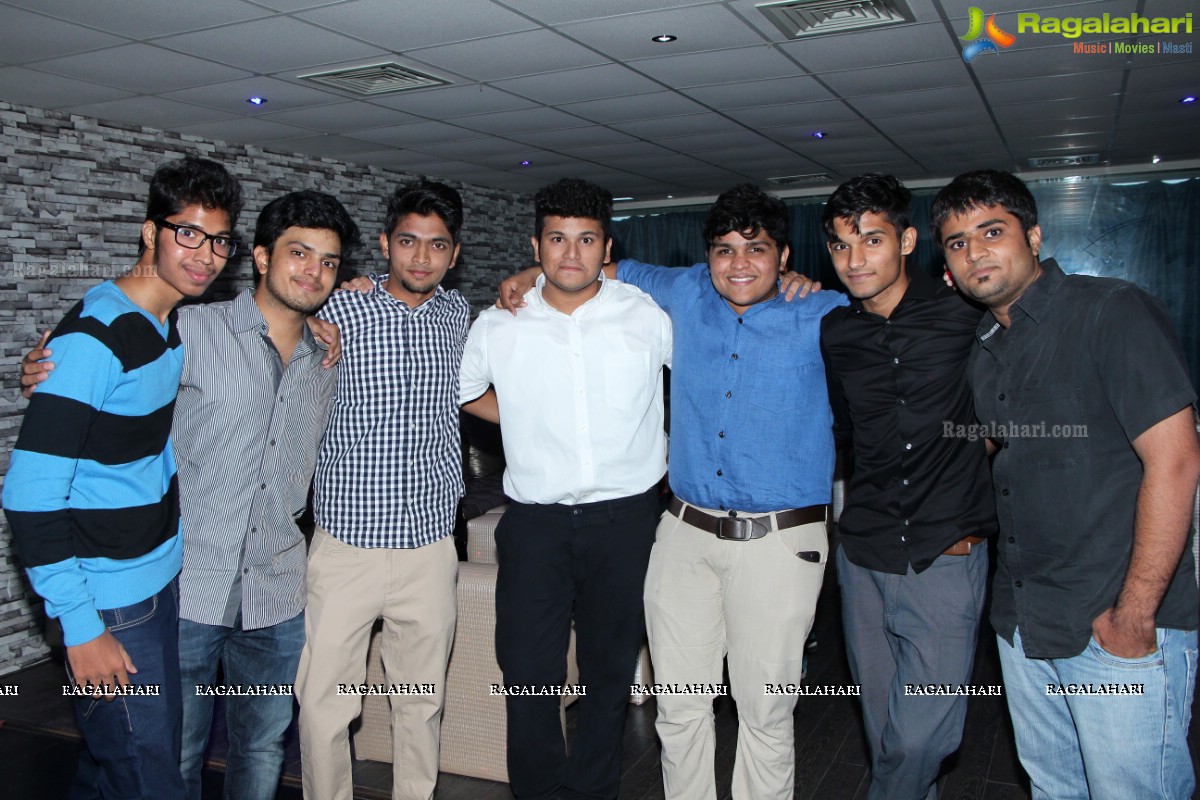 Rishabh Dalmia Birthday Celebrations 2014 at Rain Club, Hyderabad