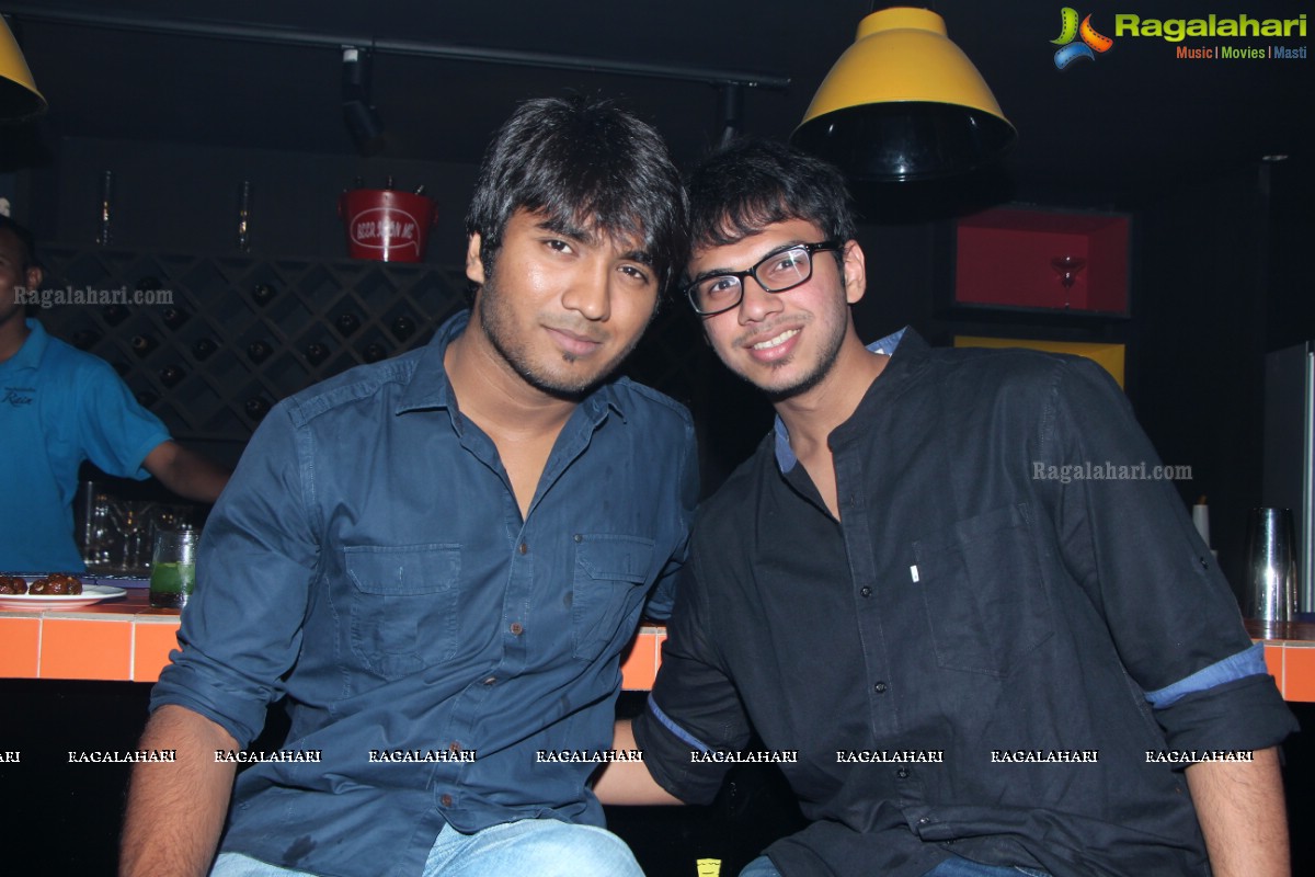 Sanchit Birthday Celebrations 2014 at Mosh Pit, Hyderabad