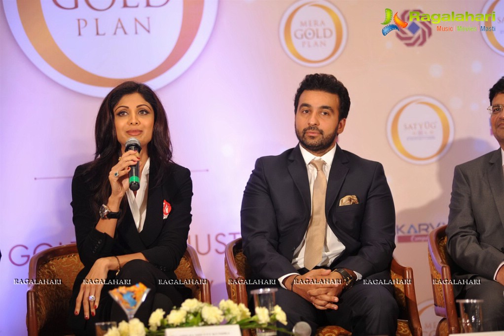 Shilpa Shetty & Raj Kundra Launches 'Satyug Gold' Plan