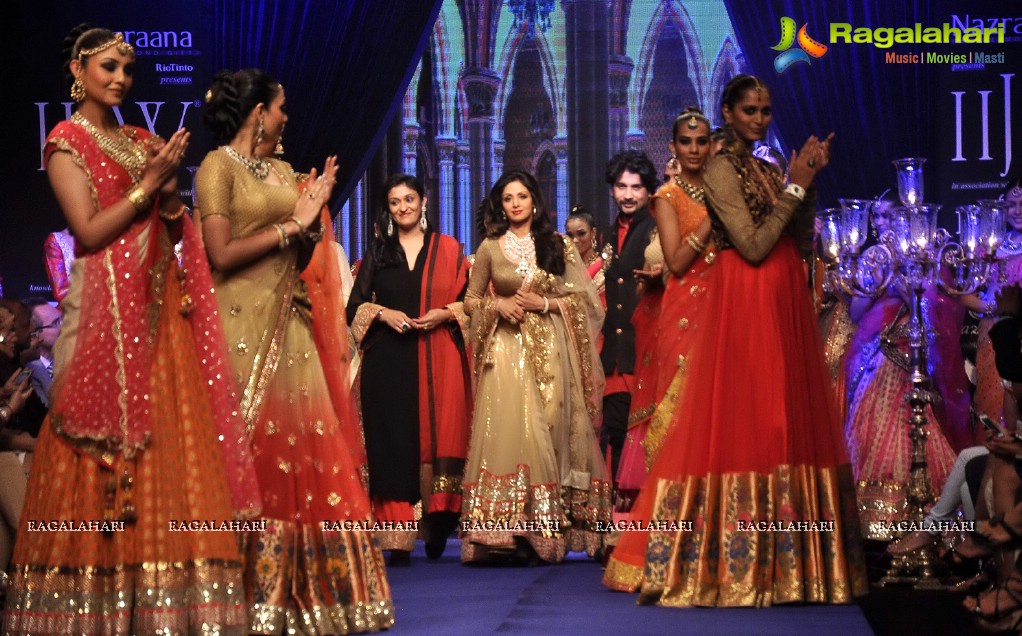 Vijay Golecha Collections at IIJW 2014