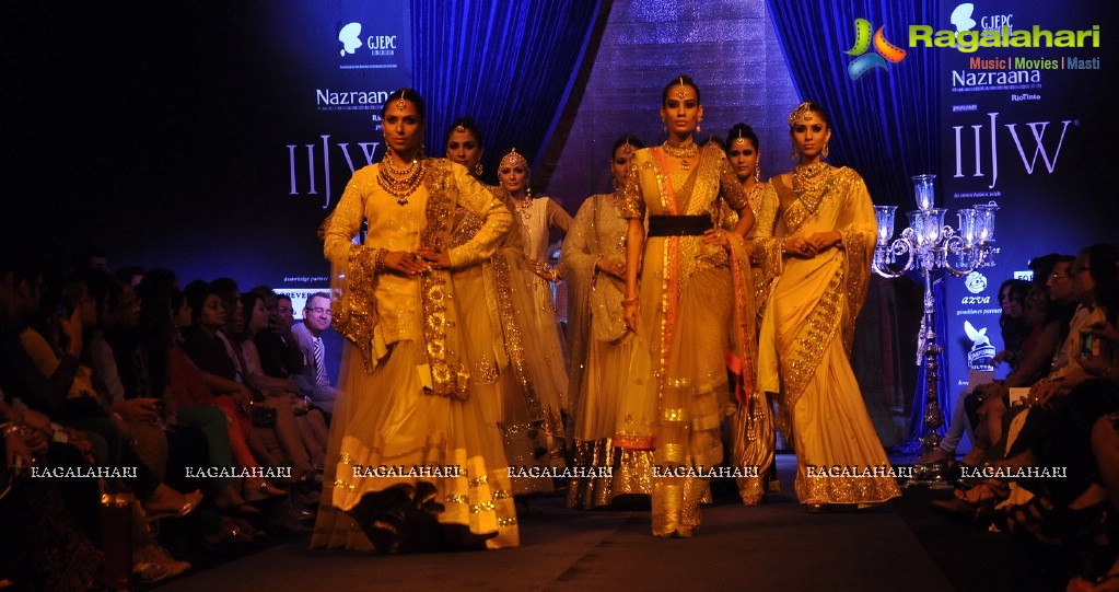 Vijay Golecha Collections at IIJW 2014