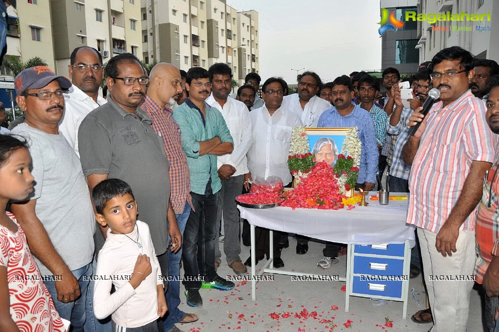 Chitrapuri Colony Condolence to APJ Abdul Kalam