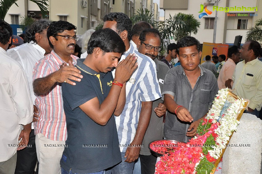 Chitrapuri Colony Condolence to APJ Abdul Kalam