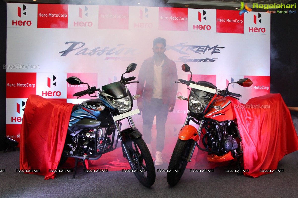 Allu Arjun launches Hero Motocorp New Xtreme Sports & Passion Pro Bikes In Hyderabad