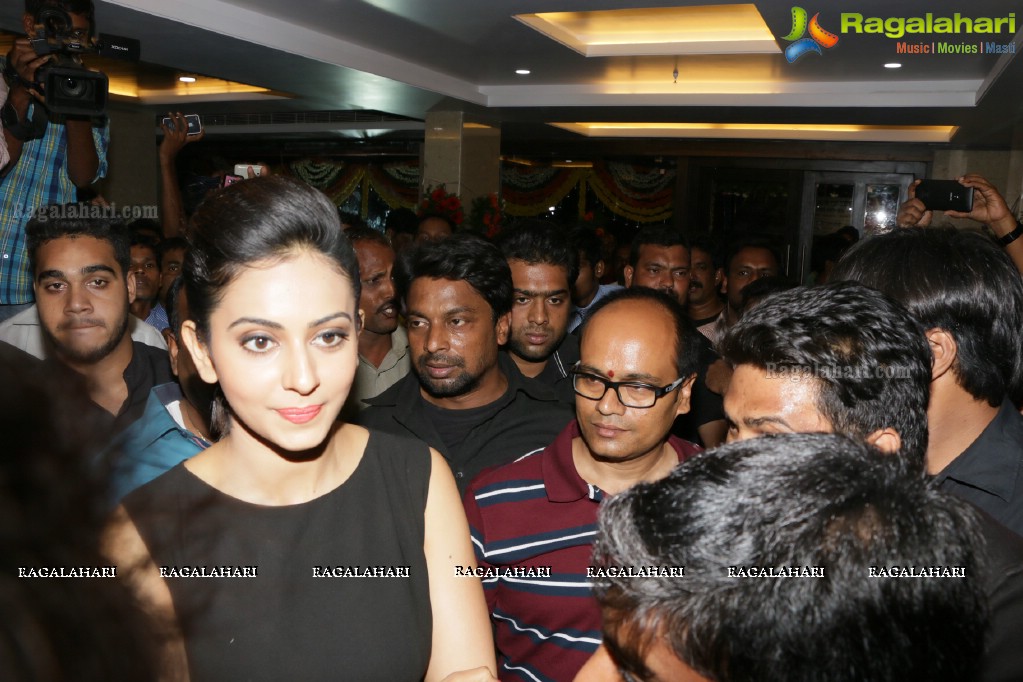 Rakul Preet Singh launches Bahar Cafe in Hyderabad