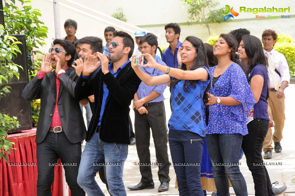 Bhavan's Vivekananda College Freshers Party 2015 for UG I Yr Students