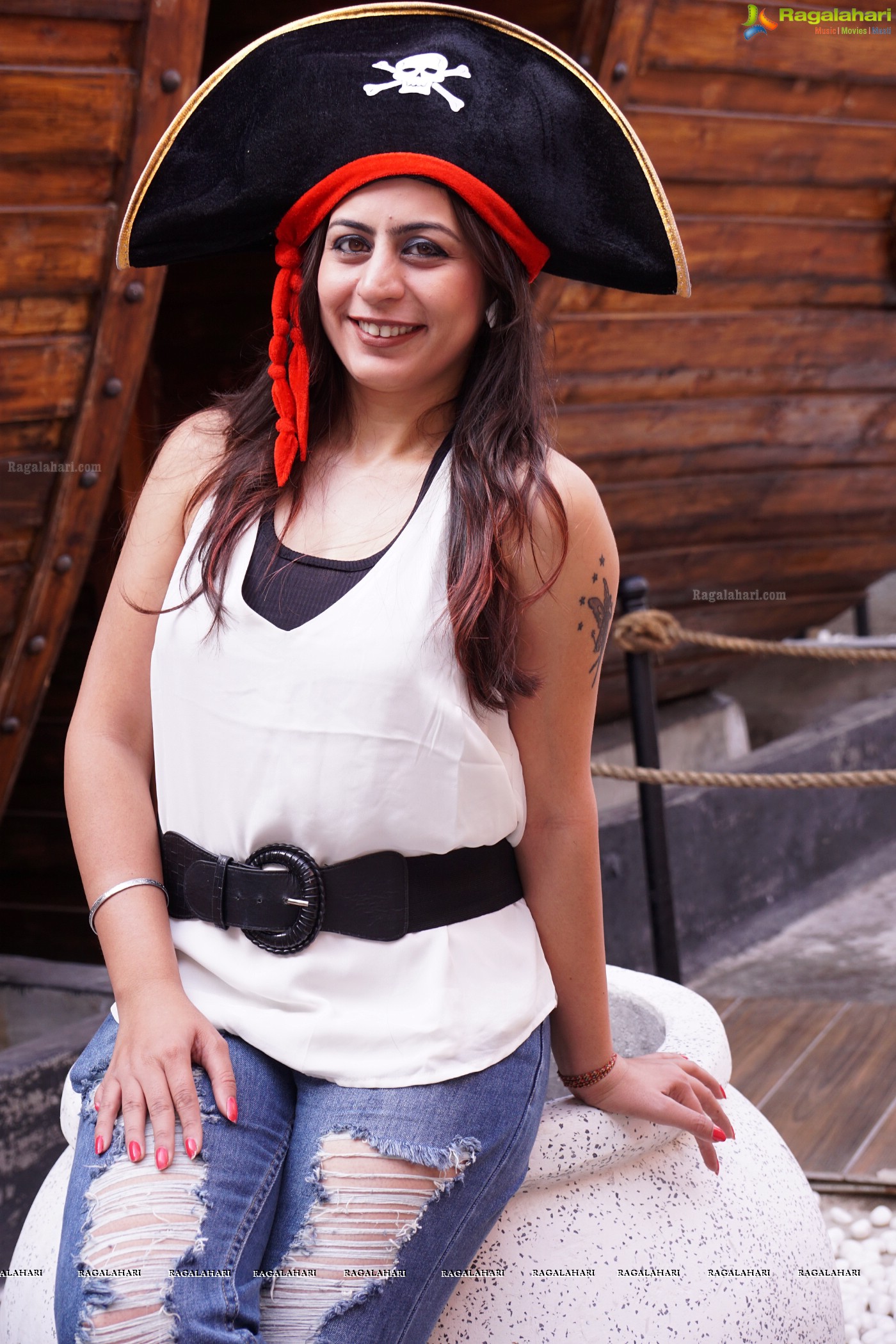 The Lady Pirates Theme Event by Femmis at Pirates Brew, Hyderabad