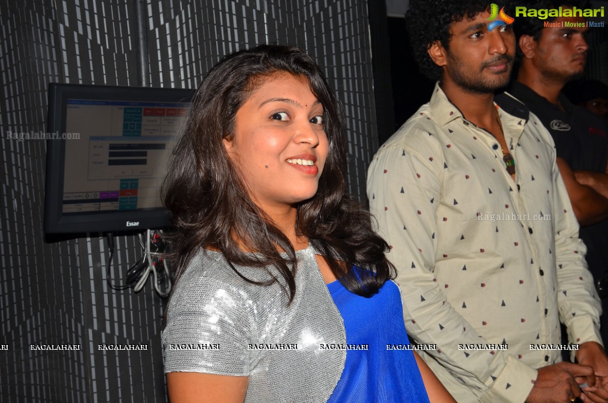 Geethanjali Thasya Birthday Bash 2015 at Liquids