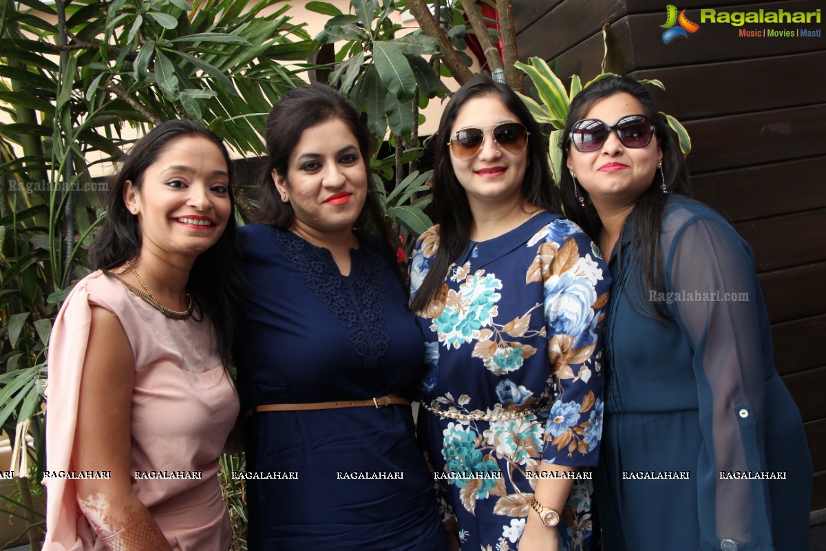 Party Hosted by Gunjan Kadakia and Vishal Naredi at OTM Sundowner, Hyderabad