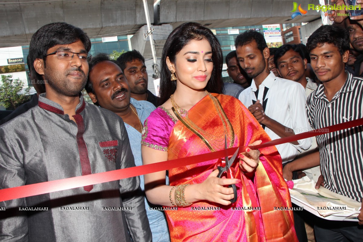 Shriya Saran launches Zasya Boutique in Hyderabad