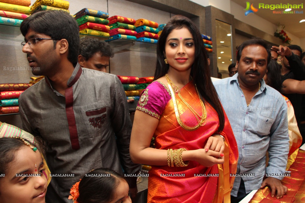 Shriya Saran launches Zasya Boutique in Hyderabad