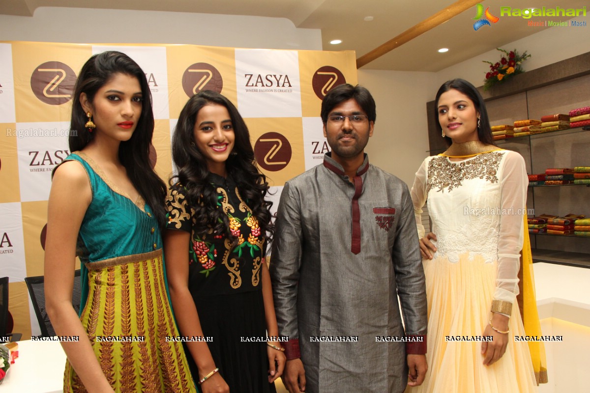 Shriya Saran launches Zasya Boutique in Hyderabad