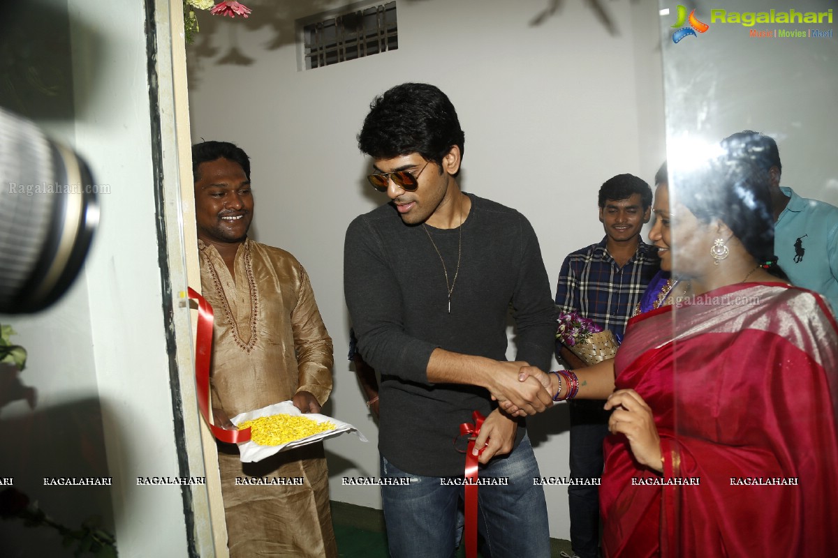 Allu Sirish launches Lush Salon