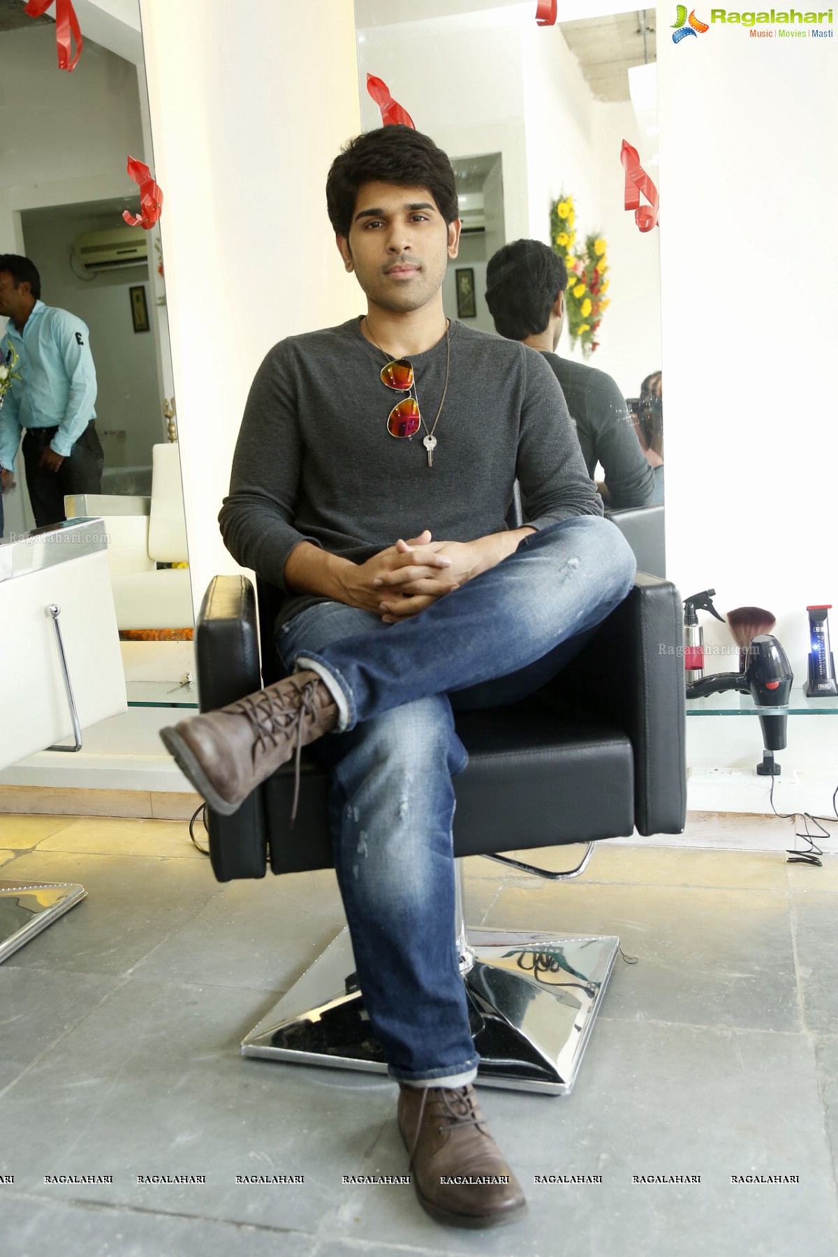 Allu Sirish launches Lush Salon