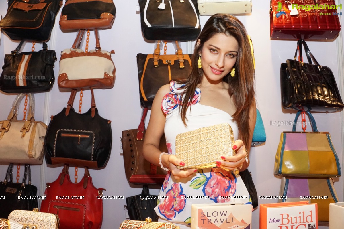 Madhurima launches Hi-Life - Luxury Designer Exhibition at Novotel, HICC (July 2015)