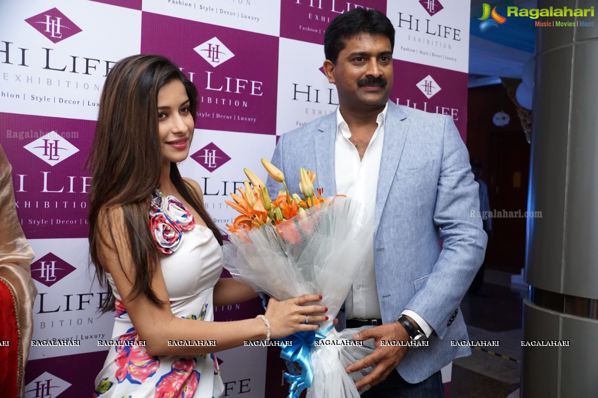 Madhurima launches Hi-Life - Luxury Designer Exhibition at Novotel, HICC (July 2015)