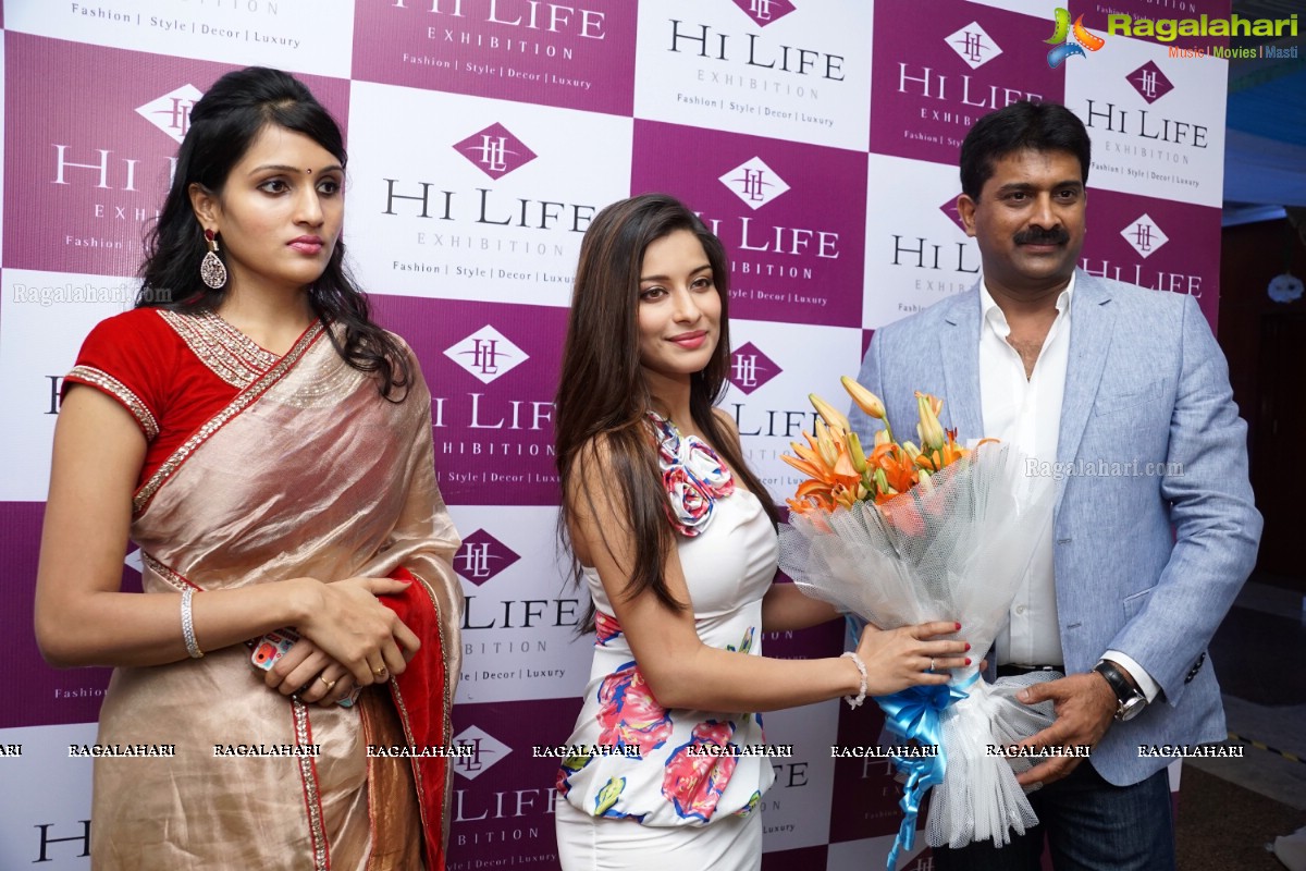 Madhurima launches Hi-Life - Luxury Designer Exhibition at Novotel, HICC (July 2015)