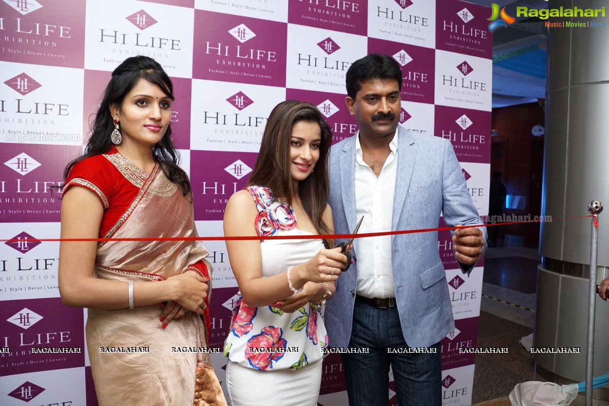 Madhurima launches Hi-Life - Luxury Designer Exhibition at Novotel, HICC (July 2015)