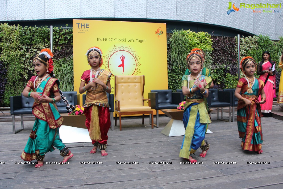 Mansi Gulatis Yoga and Mindfulness Book Launch at The Park