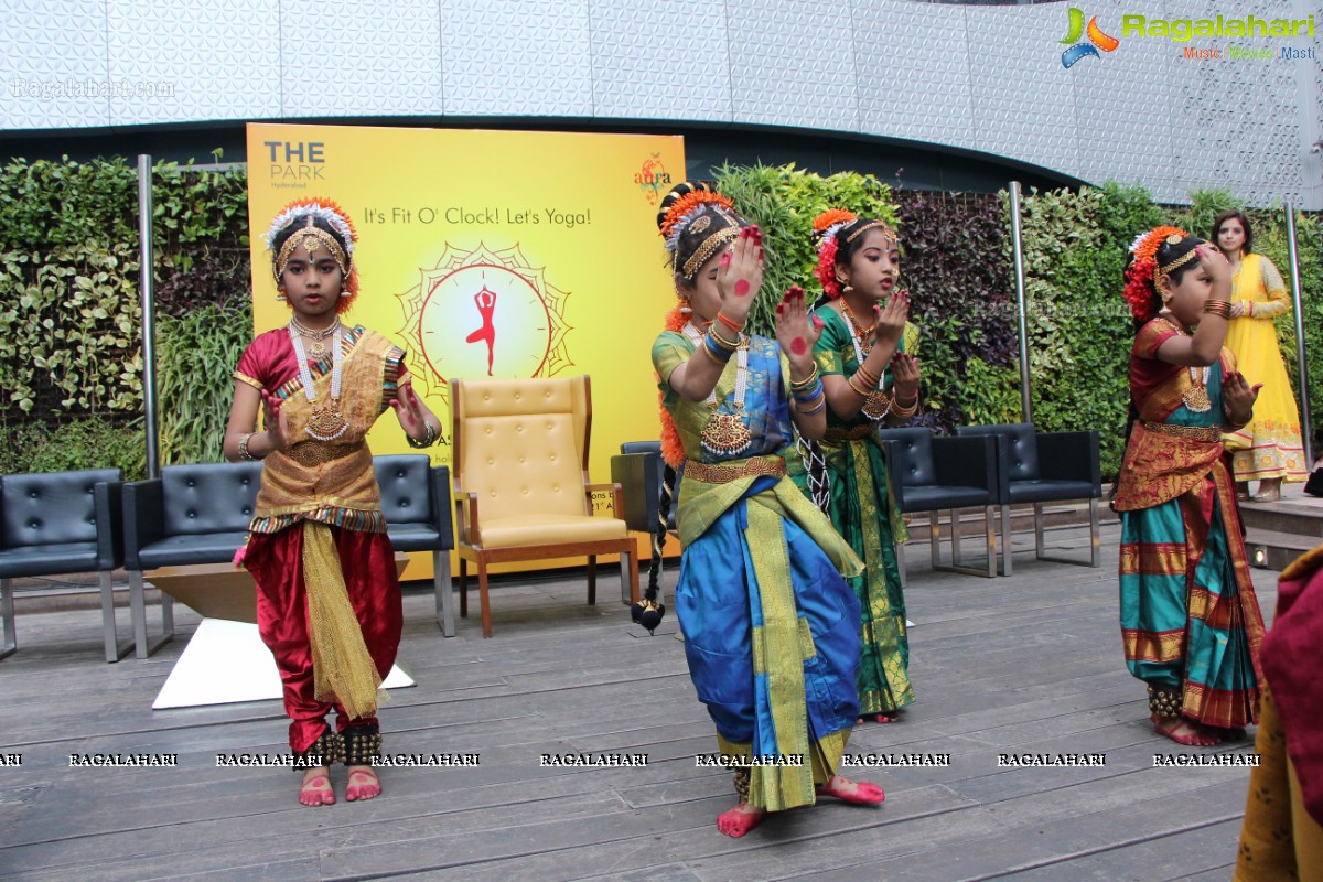 Mansi Gulatis Yoga and Mindfulness Book Launch at The Park