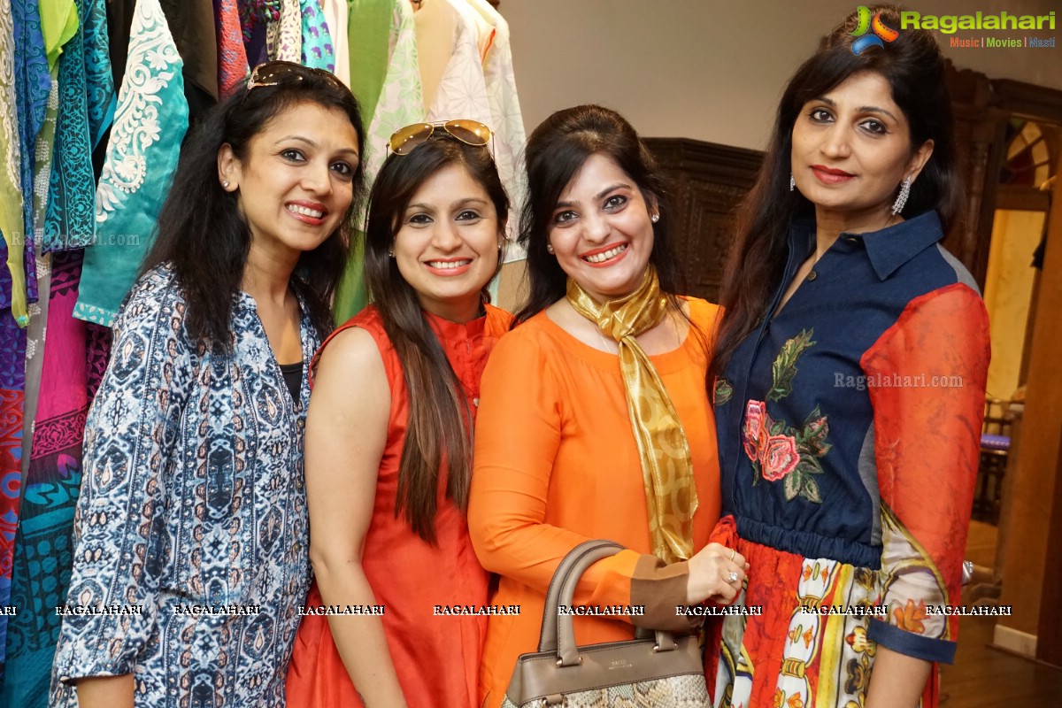 Monsoon Hi-Tea at Manomay Boutique (July 2015)